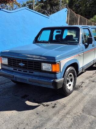 CHEVROLET VERANEIO 4.1 CUSTOM DE LUXE 8V GASOLINA 4P MANUAL